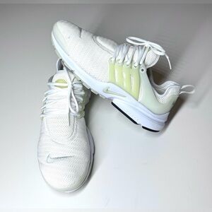 Nike Air Women’s Presto GS Triple White Running Shoes Size- 8